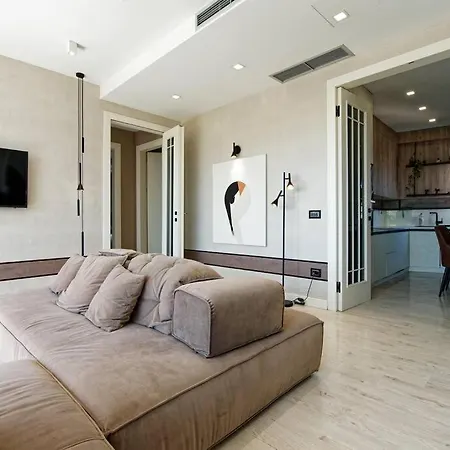 Apartment Luxurious Central Tirana