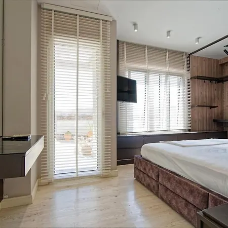 Luxurious Central Apartment Tirana